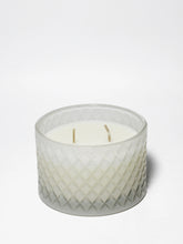 Tahitian Vanilla 9.5 oz scented candle